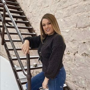 Meet your Posher, Katelyn